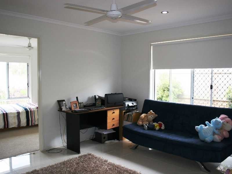 8 Maidstone Crescent, Peregian Springs QLD 4573