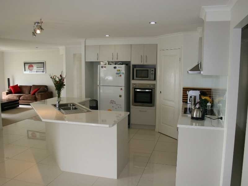 8 Maidstone Crescent, Peregian Springs QLD 4573