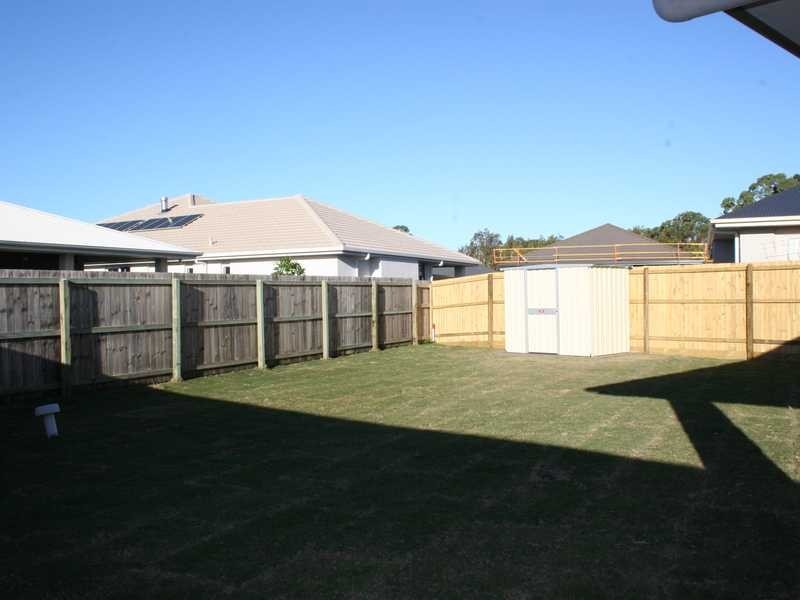 7 Beachwood Place, Peregian Springs QLD 4573