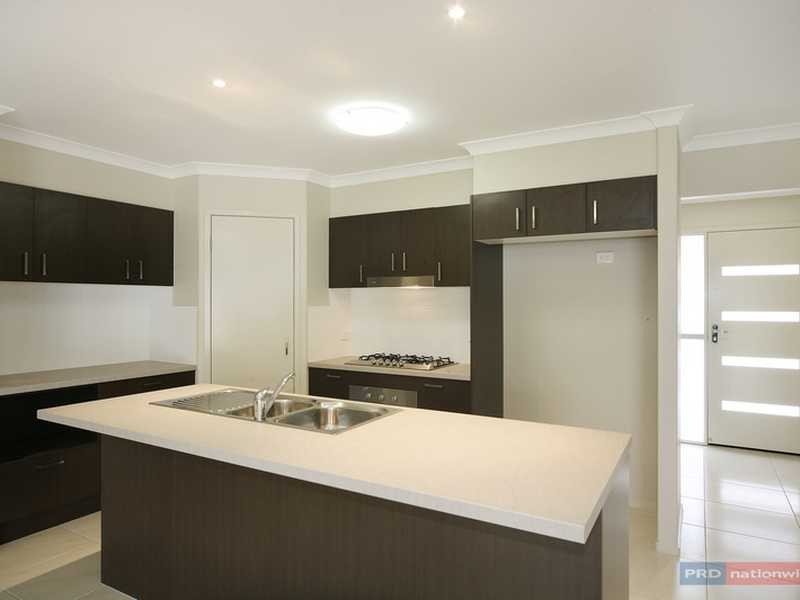 31 Selkirk Way, Peregian Springs QLD 4573