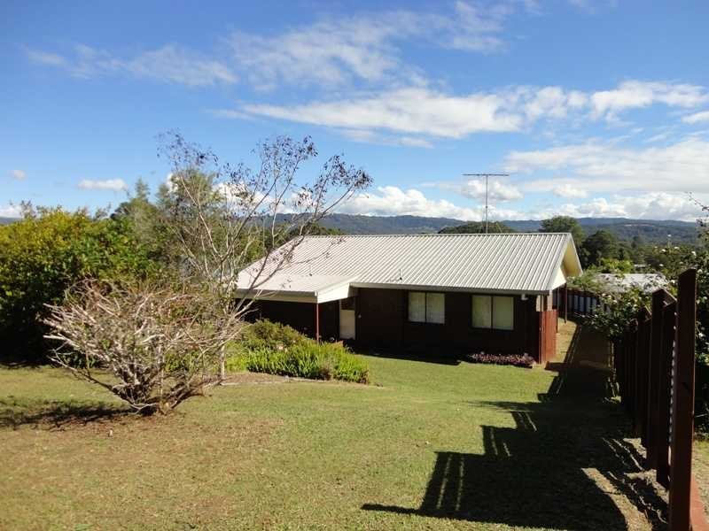 18 Mc Kays Lane, Palmwoods QLD 4555