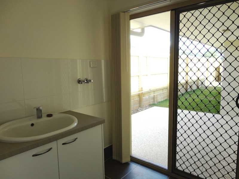 4 Beachwood Place, Peregian Springs QLD 4573