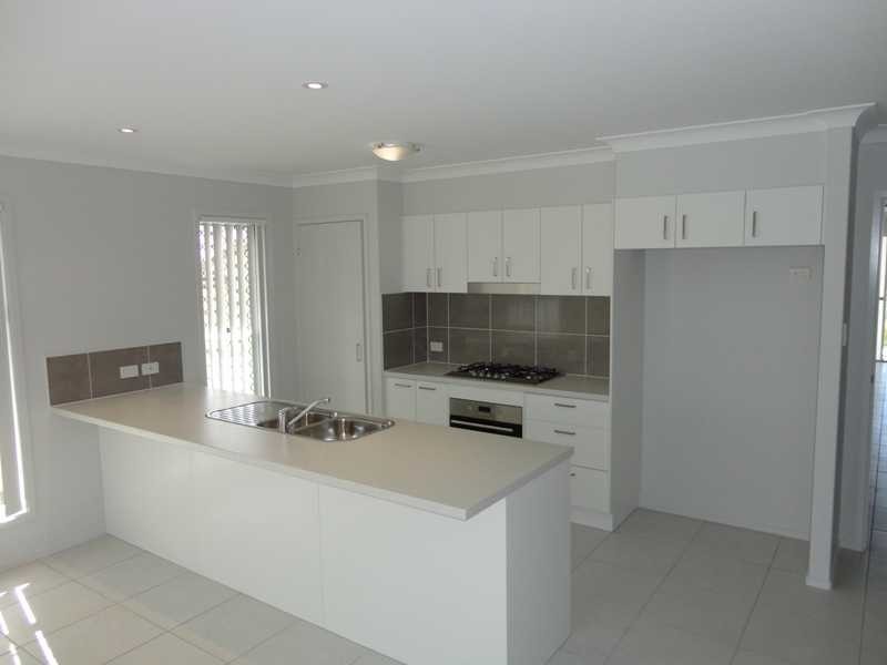 6 Beachwood Place, Peregian Springs QLD 4573