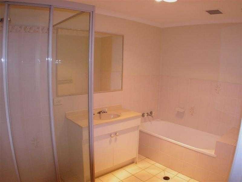 1/18 Ballinger Court, Buderim QLD 4556