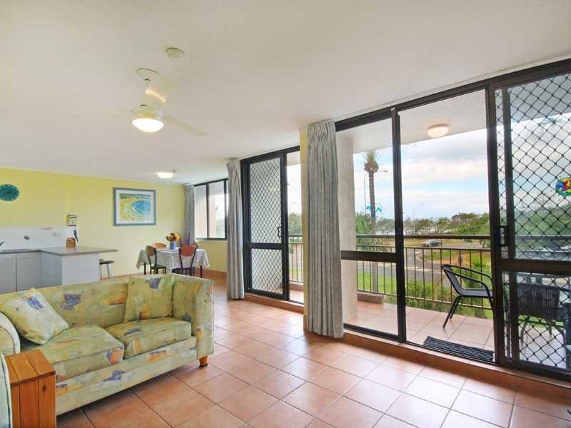 Unit 19/2 Maroubra Street, Maroochydore QLD 4558