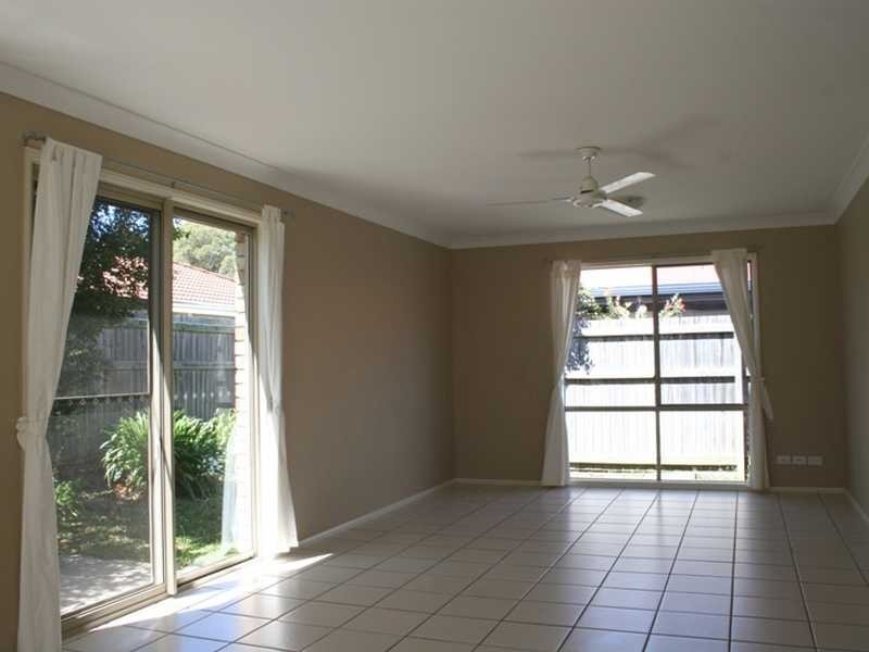 8 McClelland, Sippy Downs QLD 4556