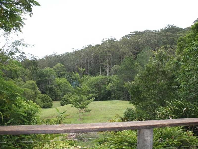 81 Sawreys Rd, Buderim QLD 4556