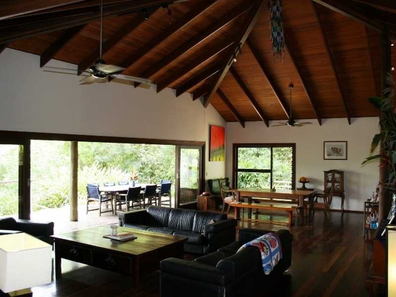 81 Sawreys Rd, Buderim QLD 4556