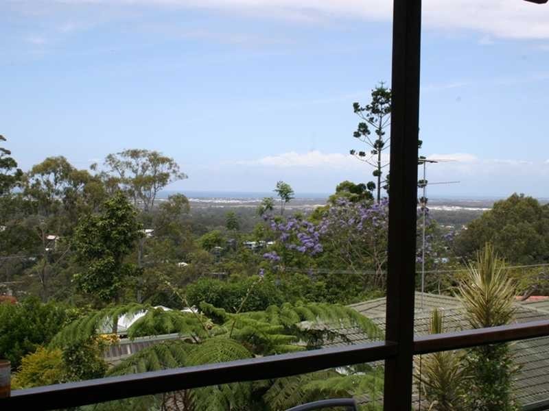 26 Fountain Rd, Buderim QLD 4556