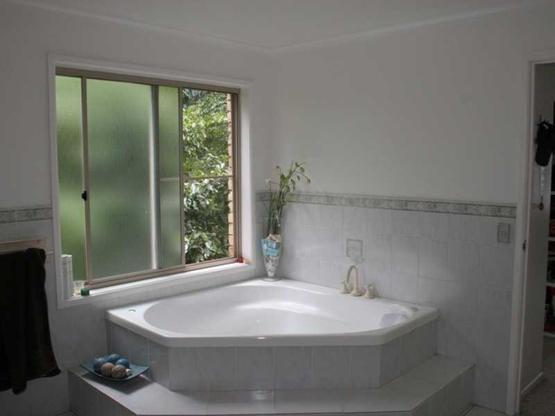 26 Fountain Rd, Buderim QLD 4556