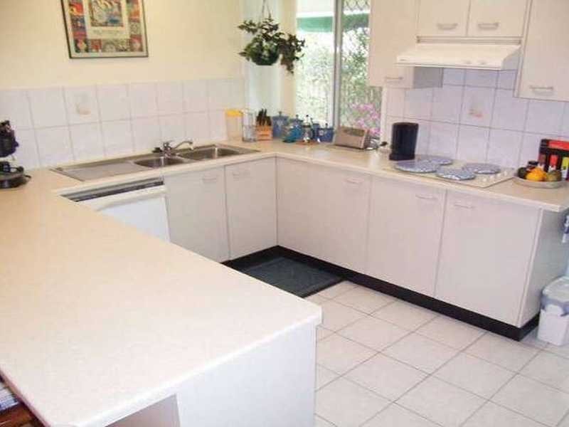 1/16 Lakeshore Ave, Buderim QLD 4556