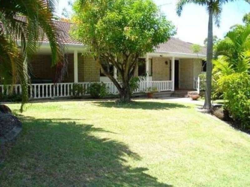 2 Plantation Pde, Buderim QLD 4556
