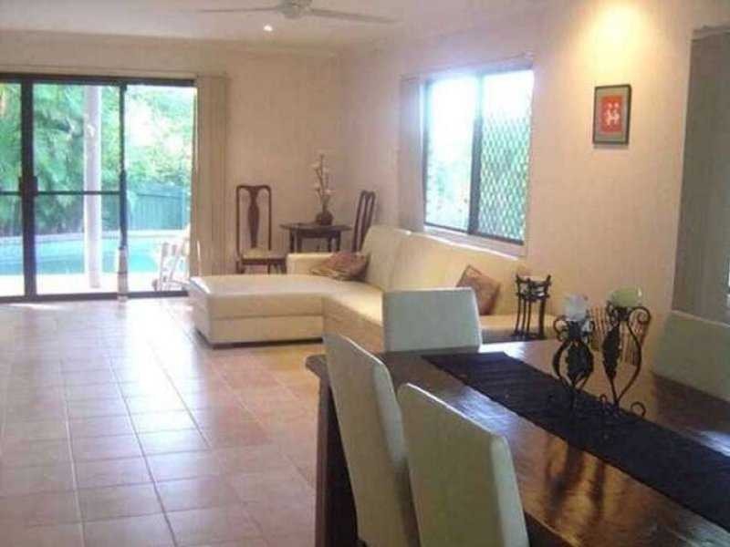 2 Plantation Pde, Buderim QLD 4556