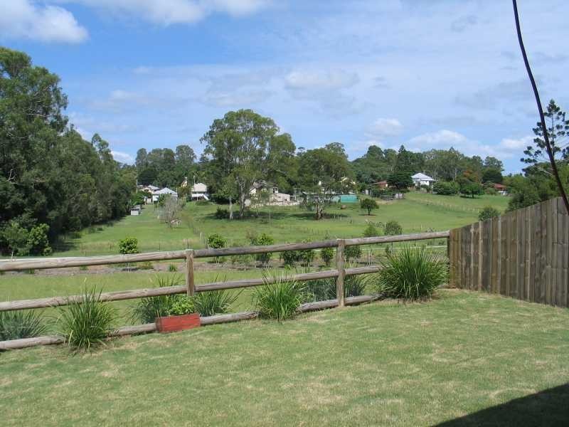 7 Rail Close, Dayboro QLD 4521