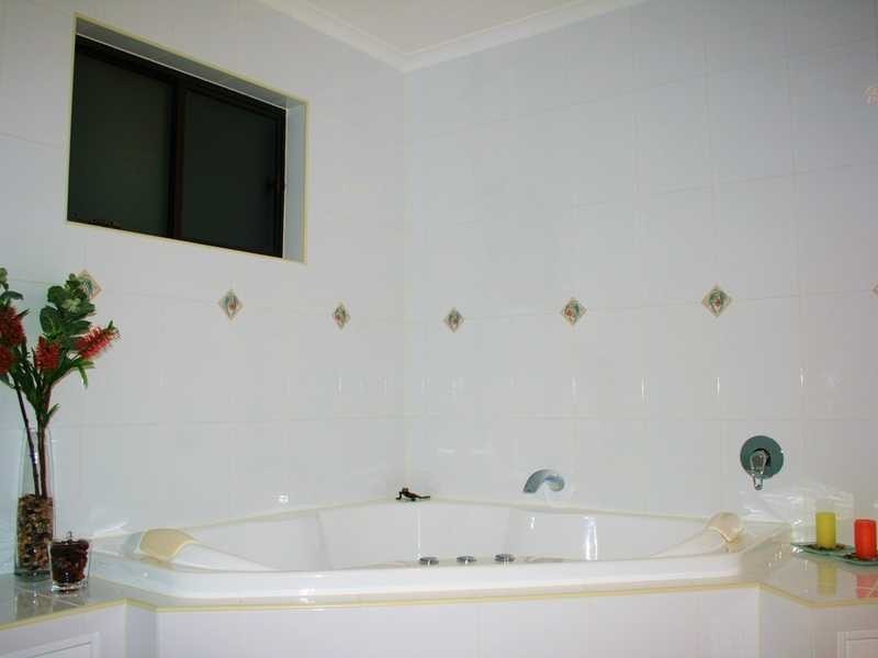 33 Roderick Street, Dayboro QLD 4521