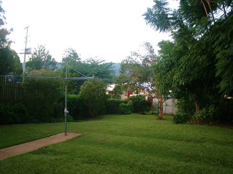 33 Roderick Street, Dayboro QLD 4521