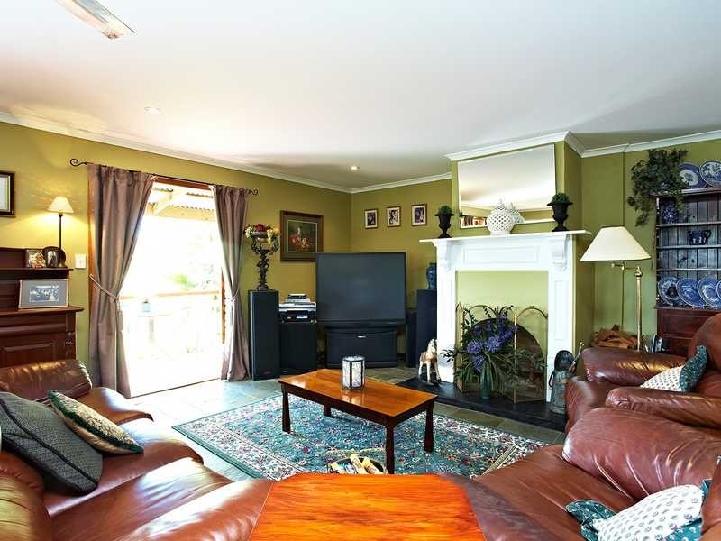 18 Cruice Street, Dayboro QLD 4521