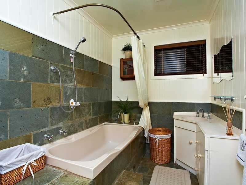 18 Cruice Street, Dayboro QLD 4521