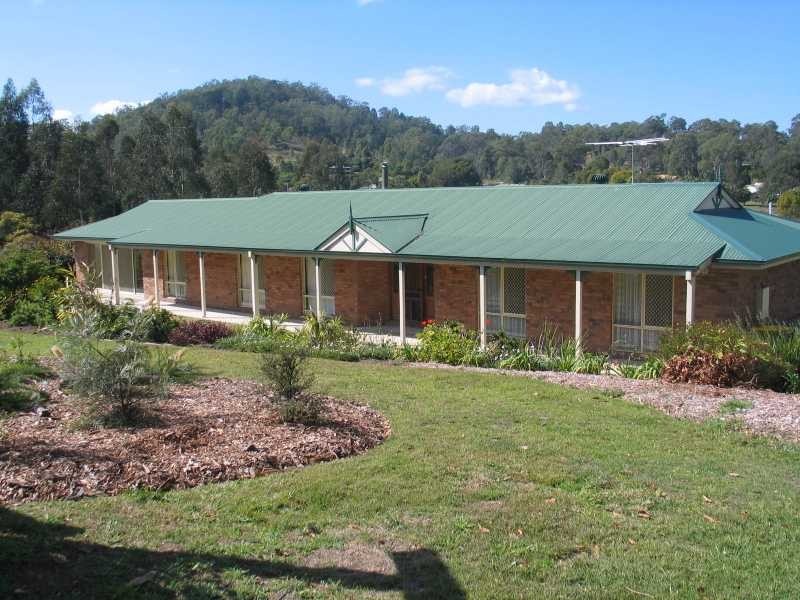 15 Campdraft Pl, Dayboro QLD 4521