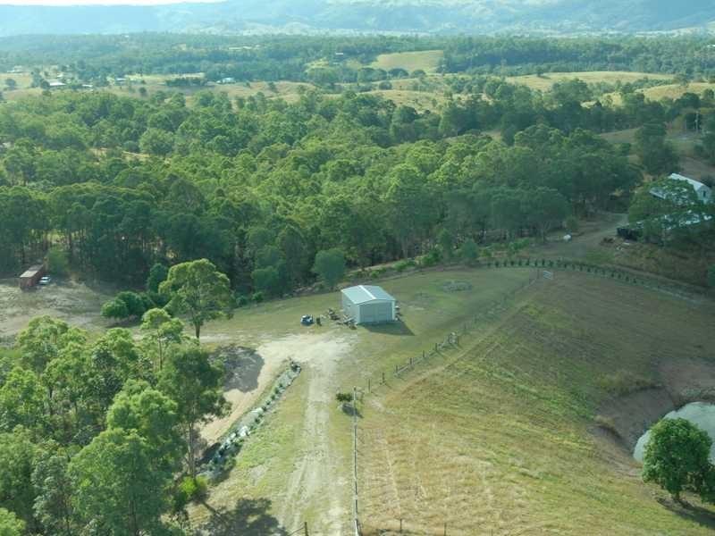 Armstrong Creek QLD 4520