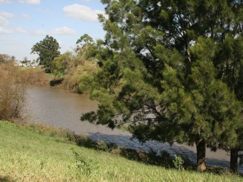 765 Paterson Road, Woodville NSW 2321