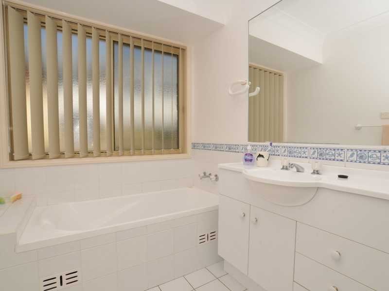 4 Stanton Drive, Morpeth NSW 2321