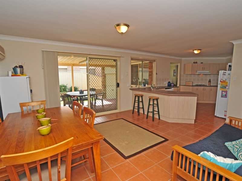 21 Bairds Close, Rutherford NSW 2320