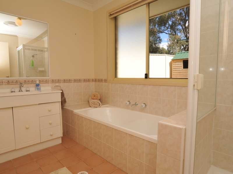 21 Bairds Close, Rutherford NSW 2320