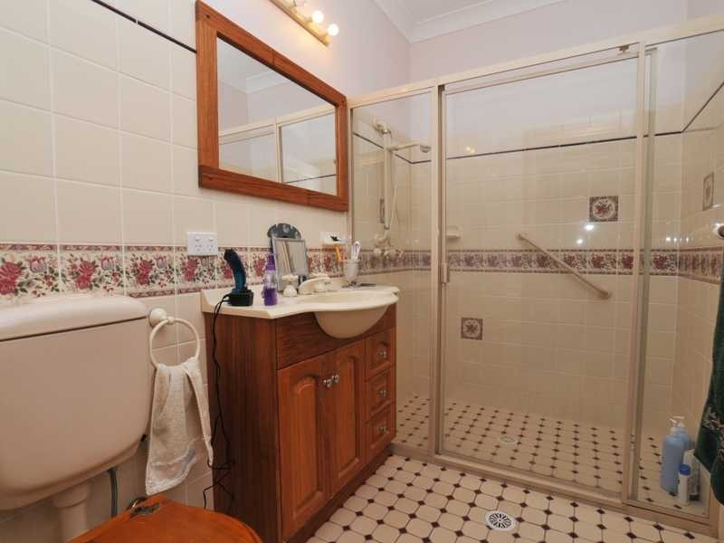 1 Douglas Close, Largs NSW 2320