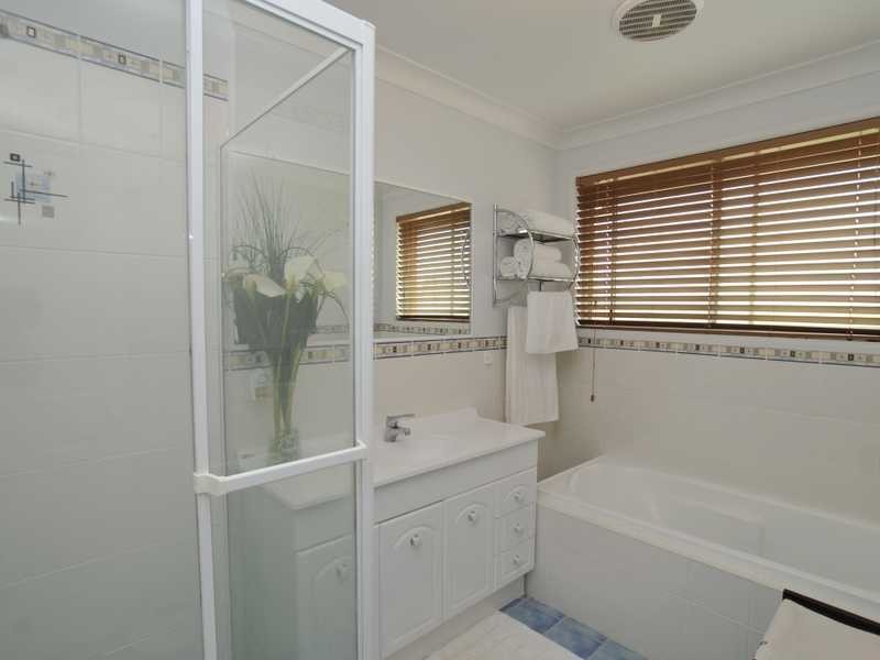 26 Daniel Avenue, Aberglasslyn NSW 2320