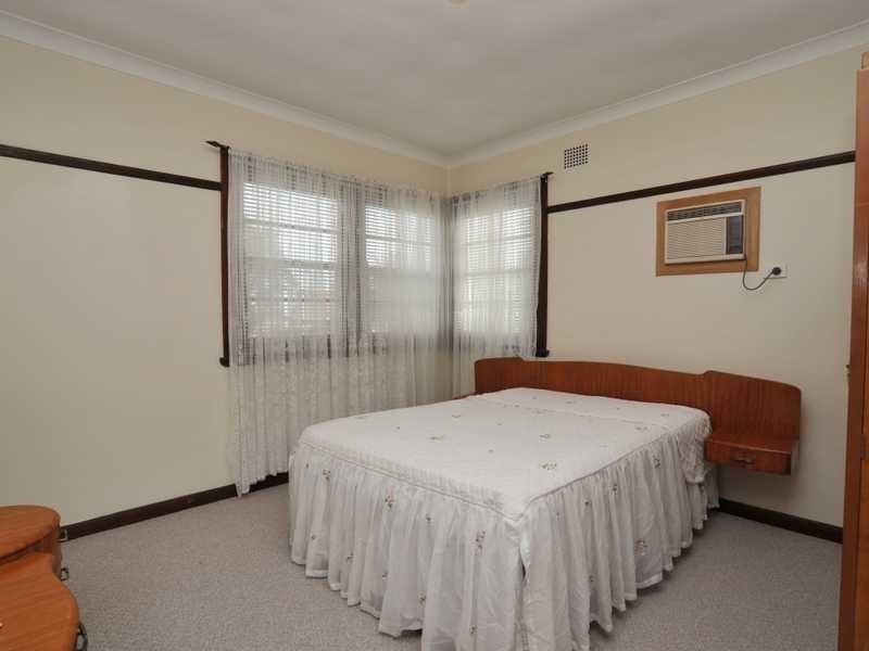 9 Pearson Street, Rutherford NSW 2320