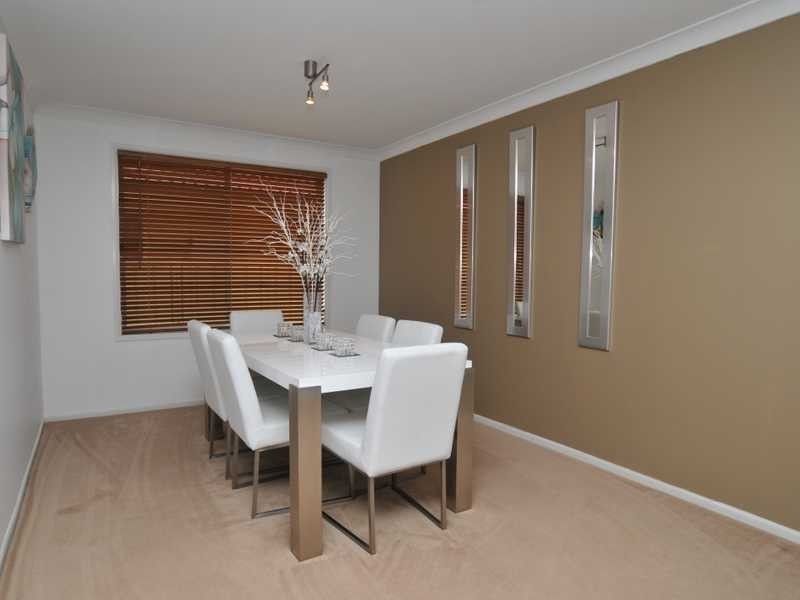 26 Daniel Avenue, Aberglasslyn NSW 2320