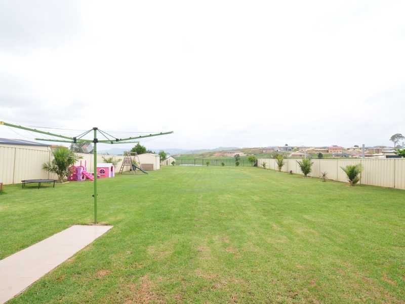 26 Daniel Avenue, Aberglasslyn NSW 2320