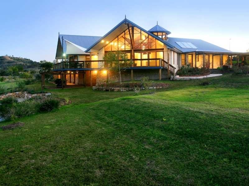 63 Allyn River Rd, East Gresford NSW 2311