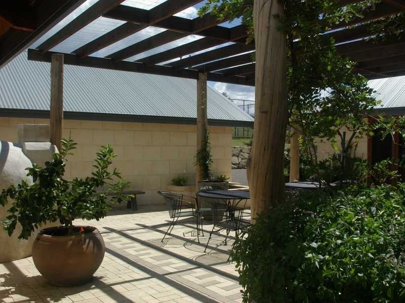 63 Allyn River Rd, East Gresford NSW 2311