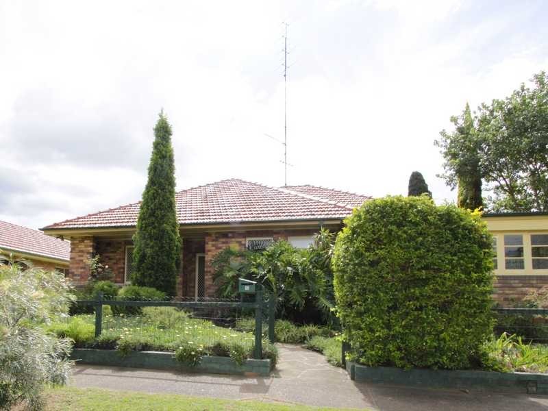 12 Melrose Street, Lorn NSW 2320