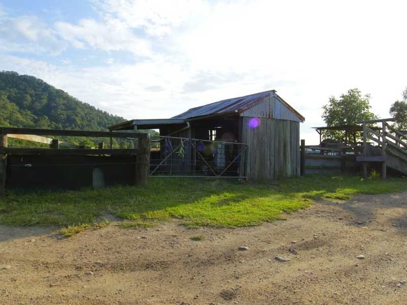 725H Lambs Valley Road, Lambs Valley NSW 2335