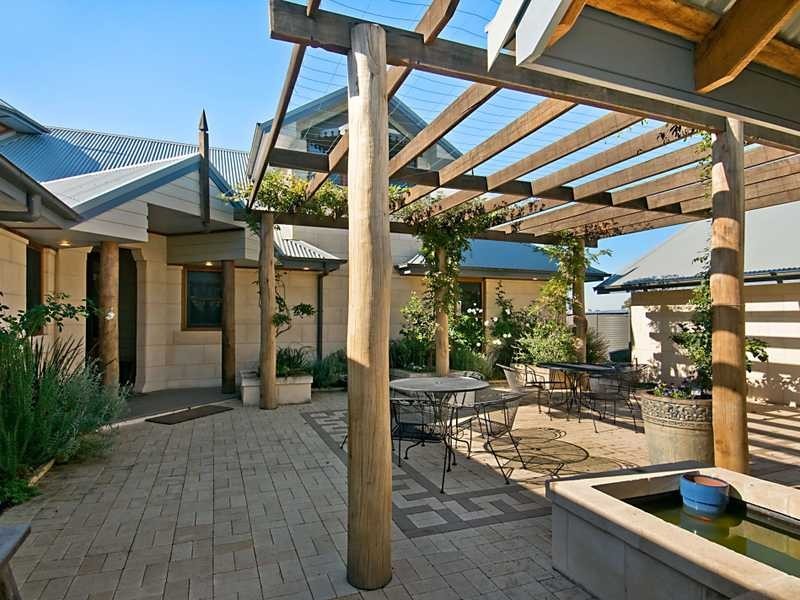 63 Allyn River Rd, Gresford NSW 2311