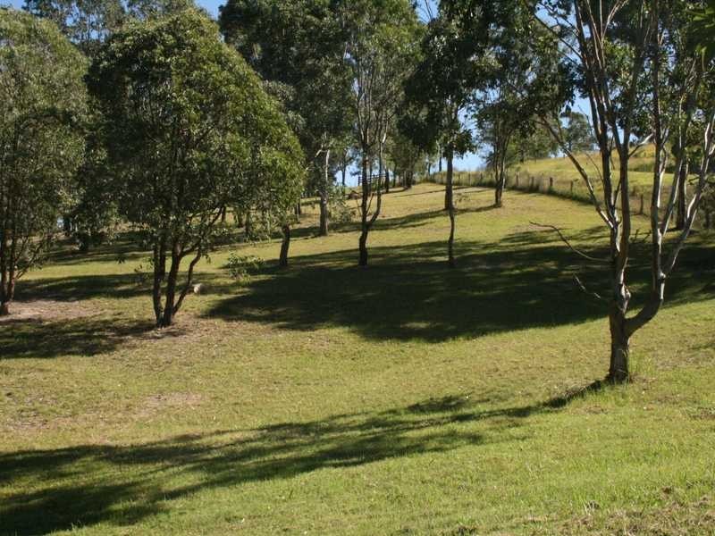 10-12 Count Street, Paterson NSW 2421