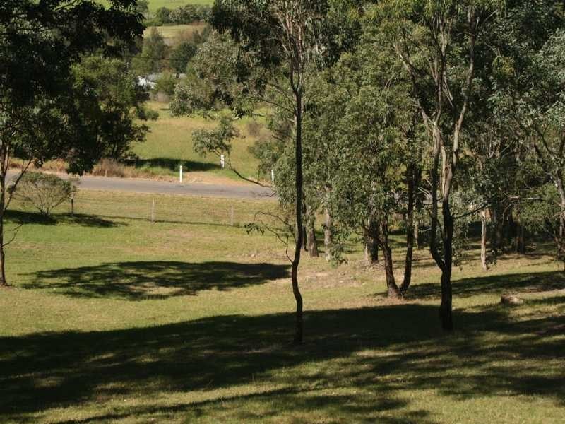 10-12 Count Street, Paterson NSW 2421
