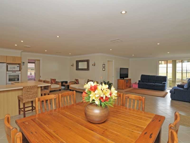 31 Wilton Drive, East Maitland NSW 2323