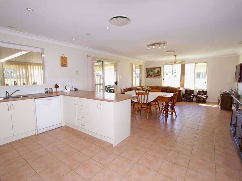 7 Benjamin Circle, Aberglasslyn NSW 2320