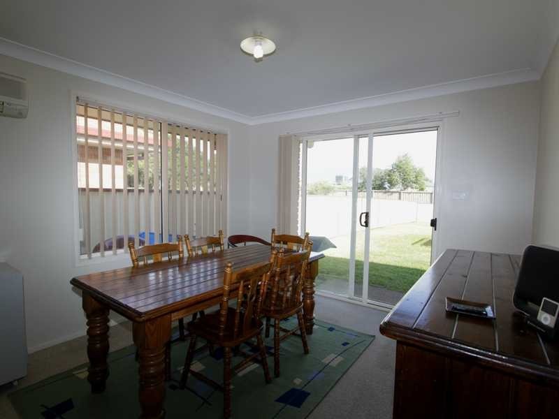 12B Justine Parade, Rutherford NSW 2320