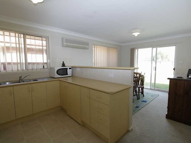 12B Justine Parade, Rutherford NSW 2320