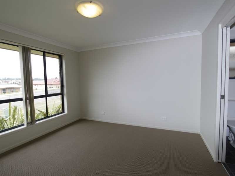 254 Denton Park Drive, Aberglasslyn NSW 2320