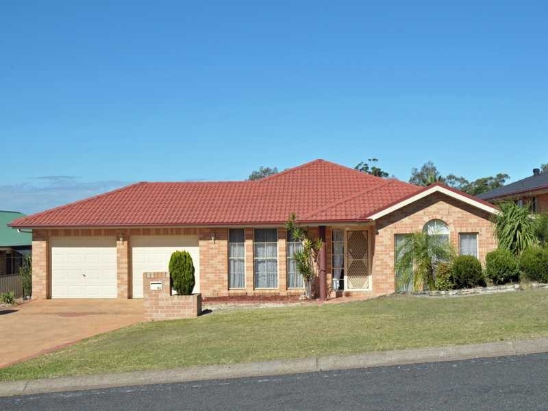 41 Clayton Close, Rutherford NSW 2320