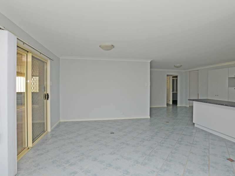 41 Clayton Close, Rutherford NSW 2320