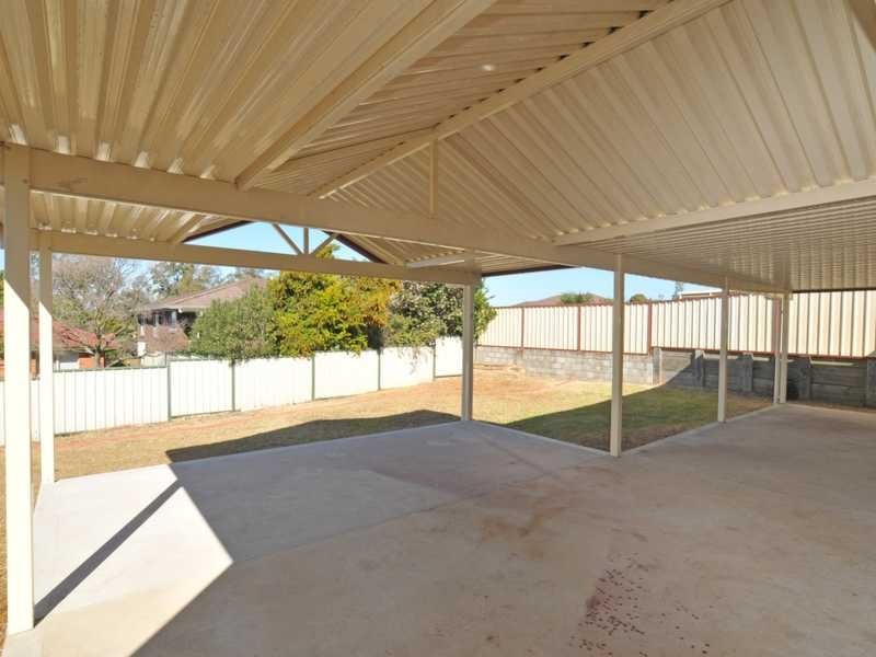 41 Clayton Close, Rutherford NSW 2320