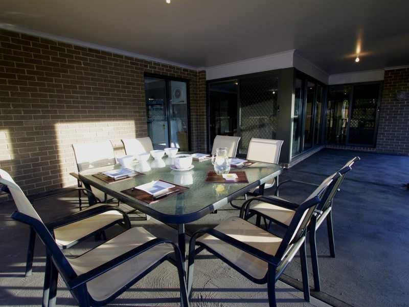 11 Weemala Close, Aberglasslyn NSW 2320