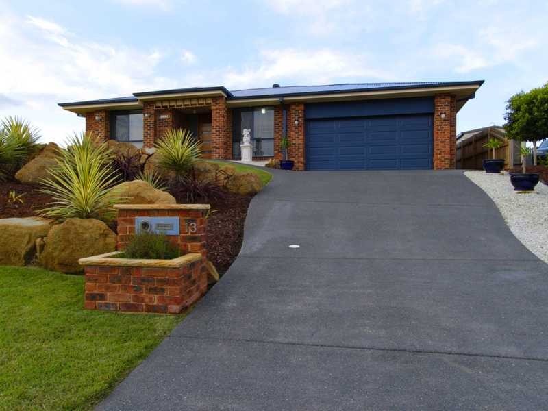 13 Weemala Close, Aberglasslyn NSW 2320